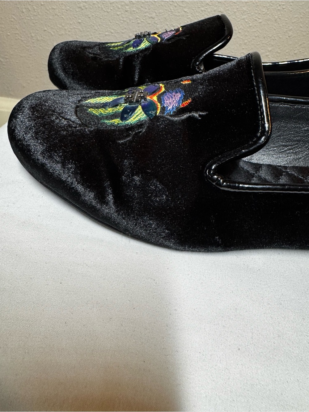 Tory Burch - Easton Black Velvet Embroidered Slip-On Loafers - 8.5 - Picture 7 of 16